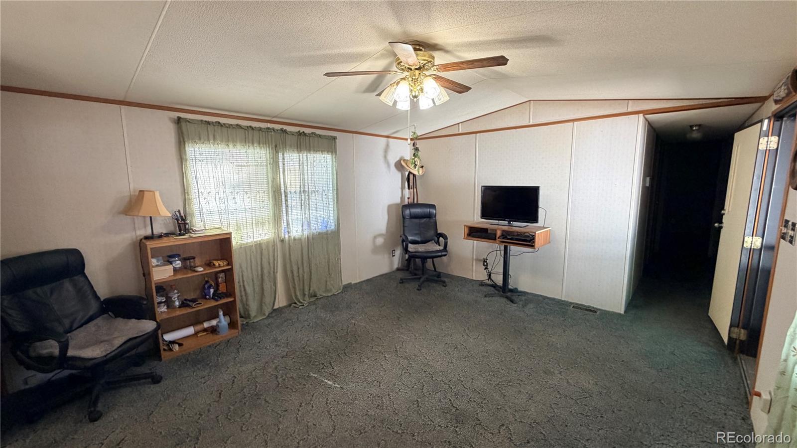 611 W Main St #8