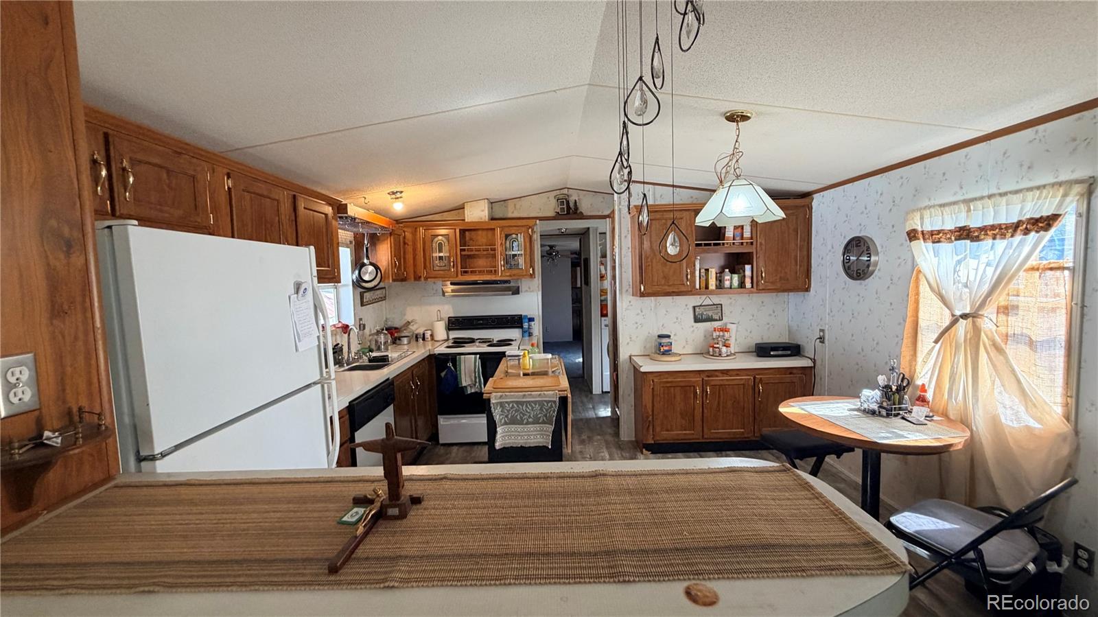 611 W Main St #8