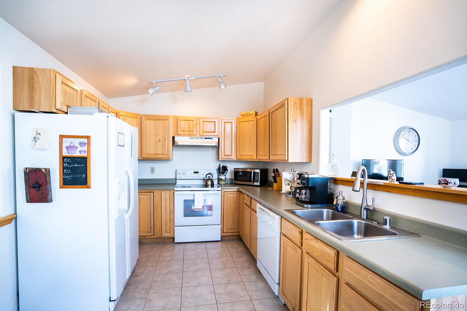 2478 W Longbow