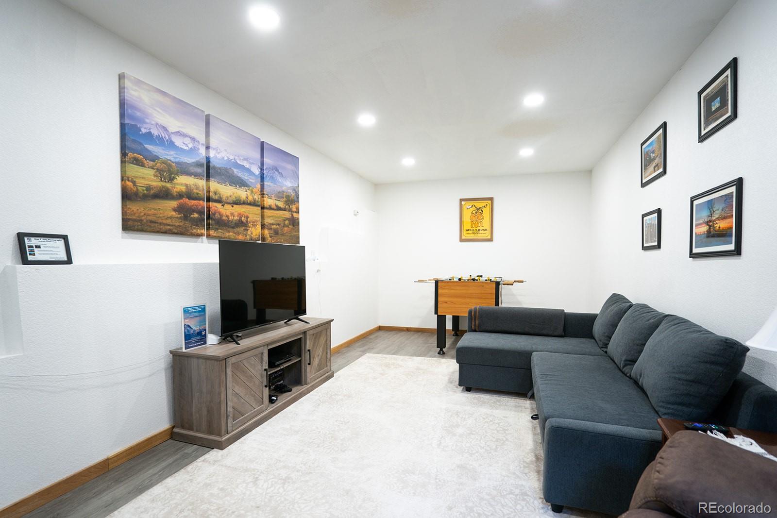 2478 W Longbow