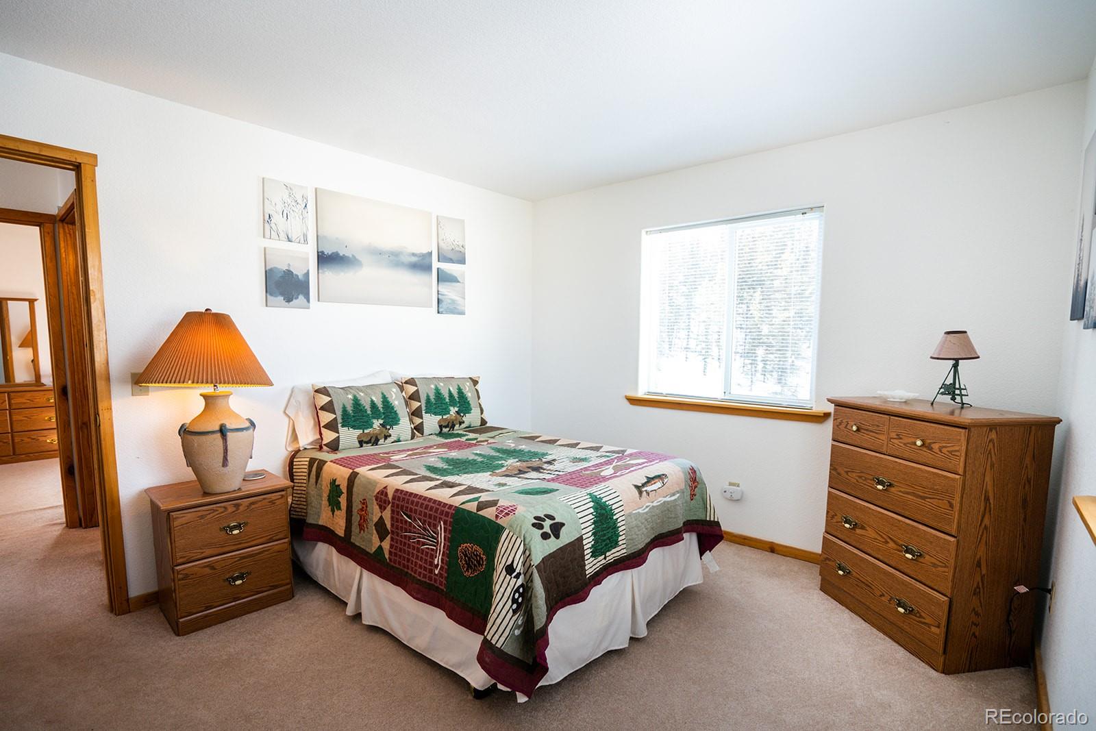 2478 W Longbow