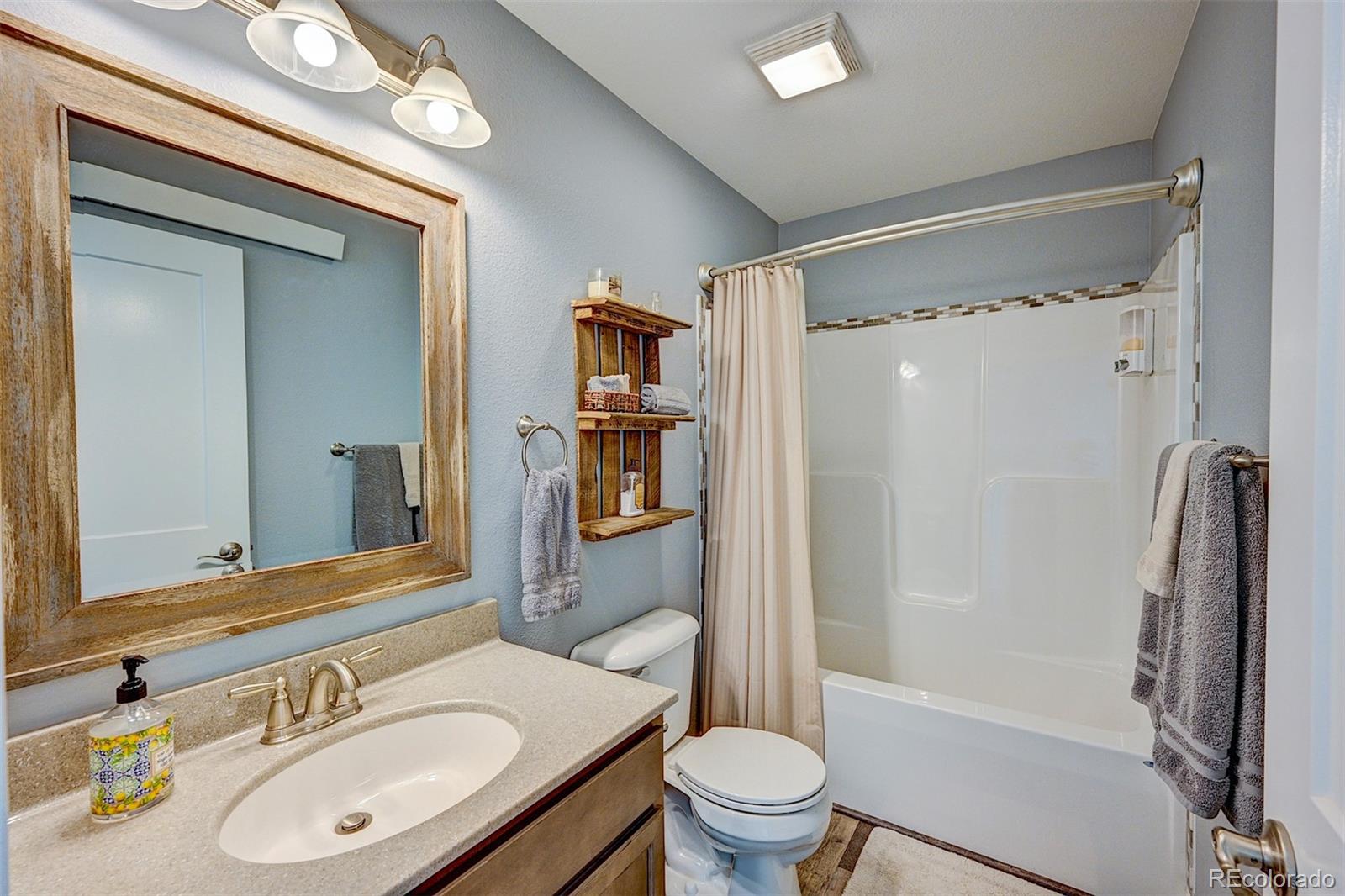 927 Windmill Drive