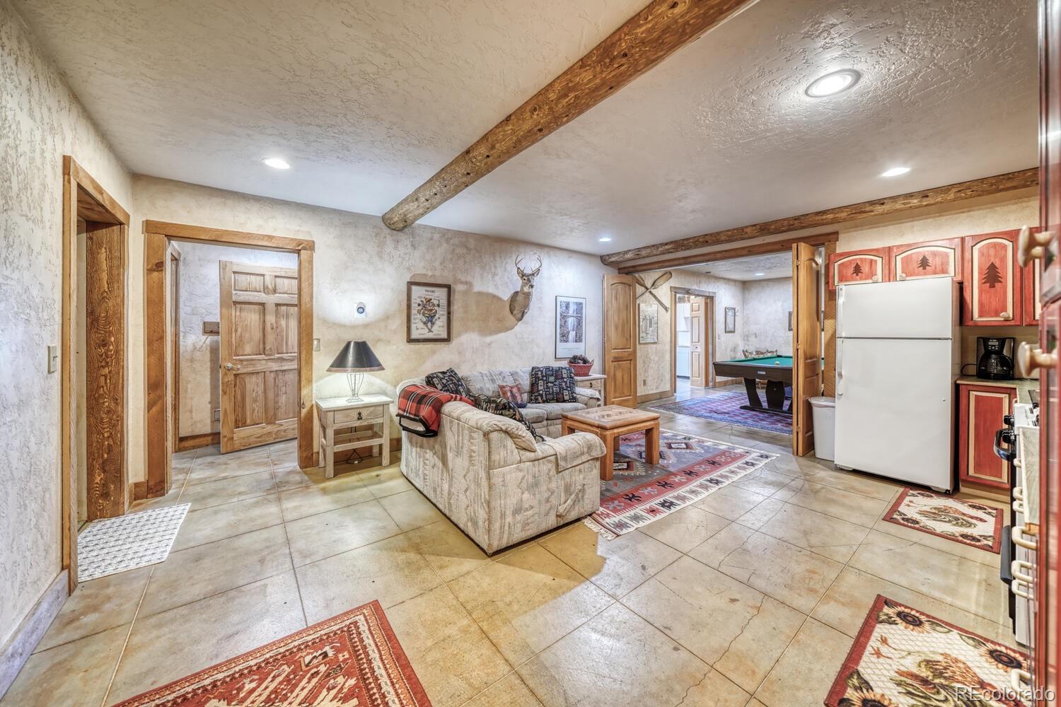 1385 County Road 24