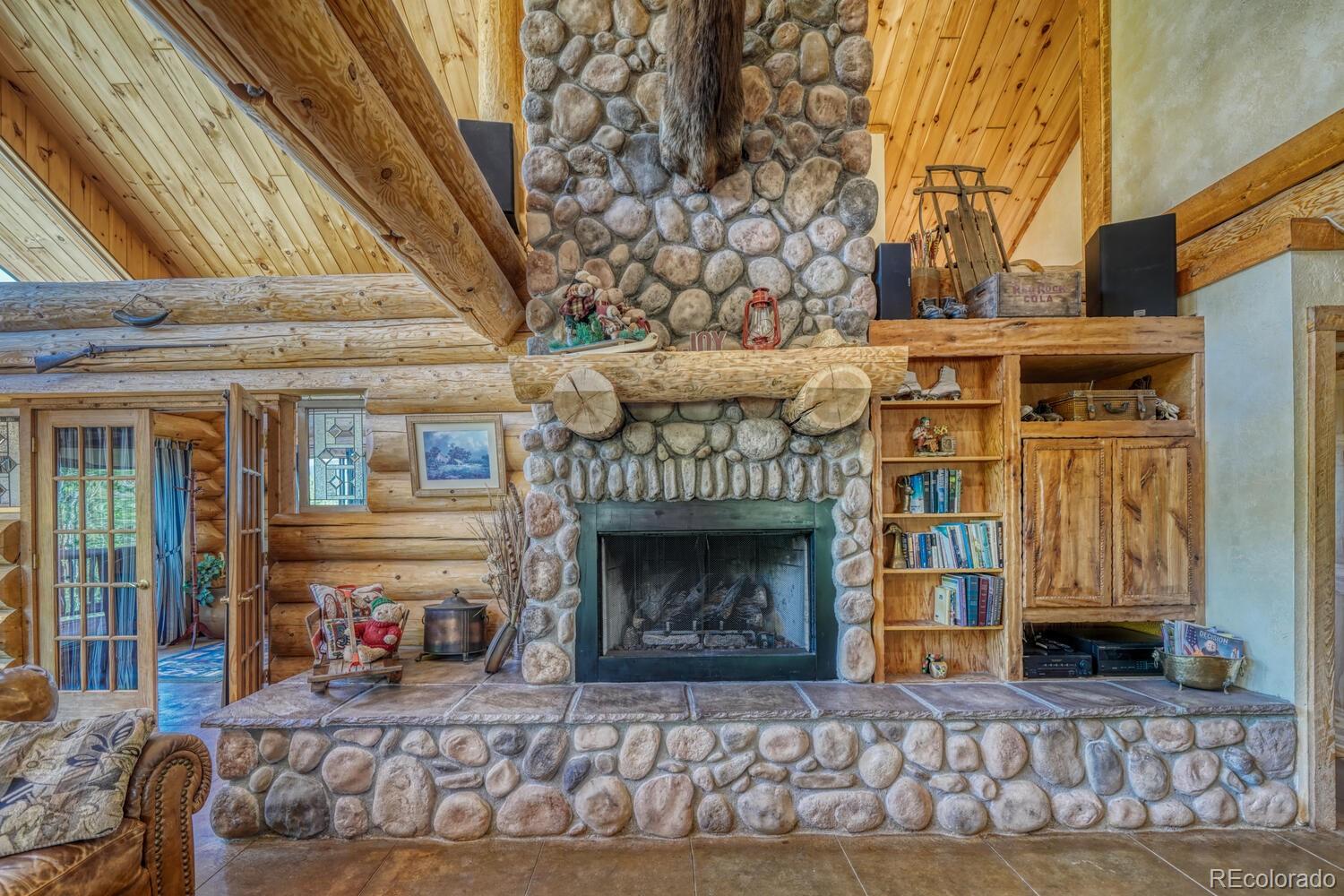 1385 County Road 24