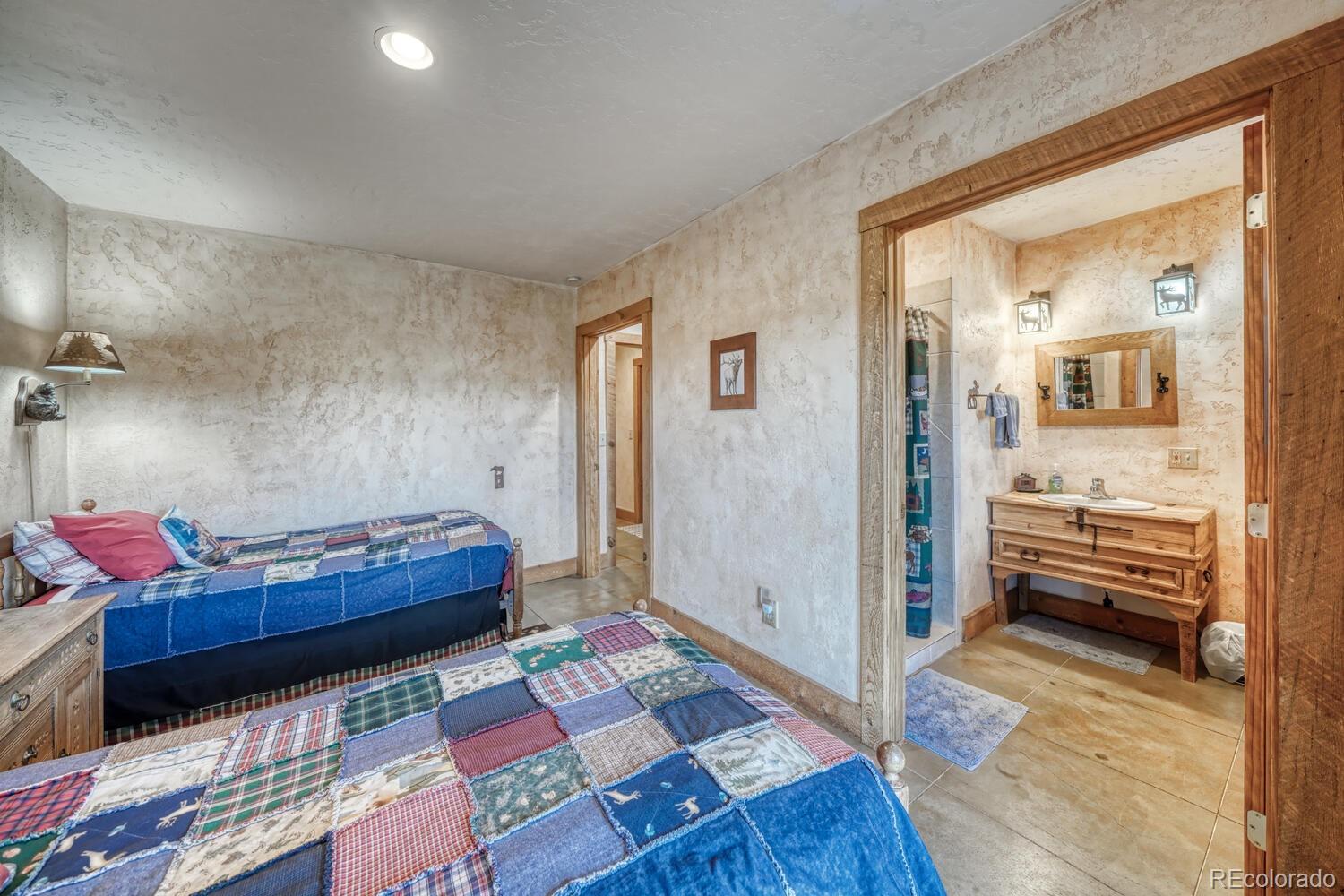 1385 County Road 24