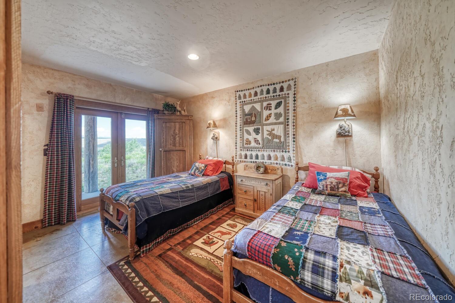 1385 County Road 24
