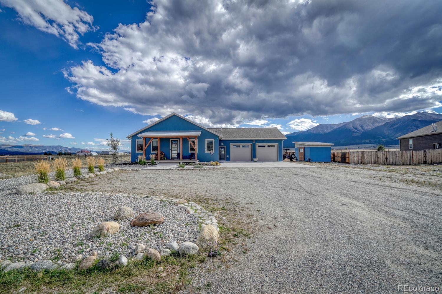 15669 Paintbrush Street
