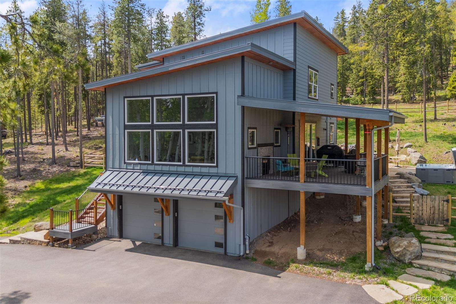 6803 Snowshoe Trail