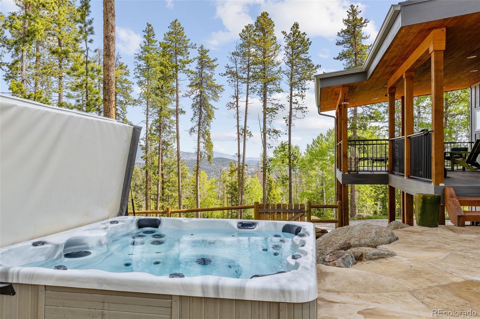 6803 Snowshoe Trail