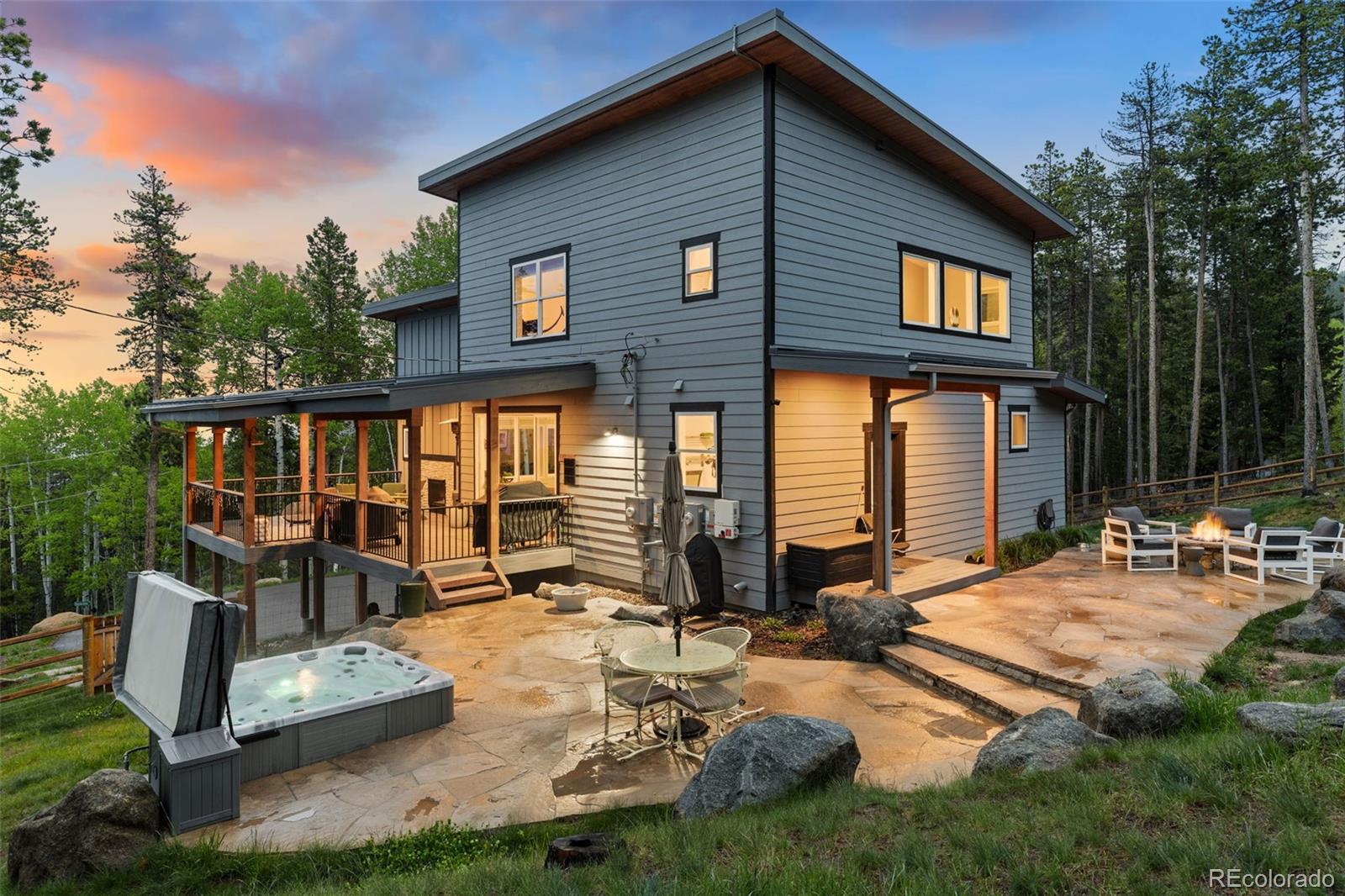 6803 Snowshoe Trail