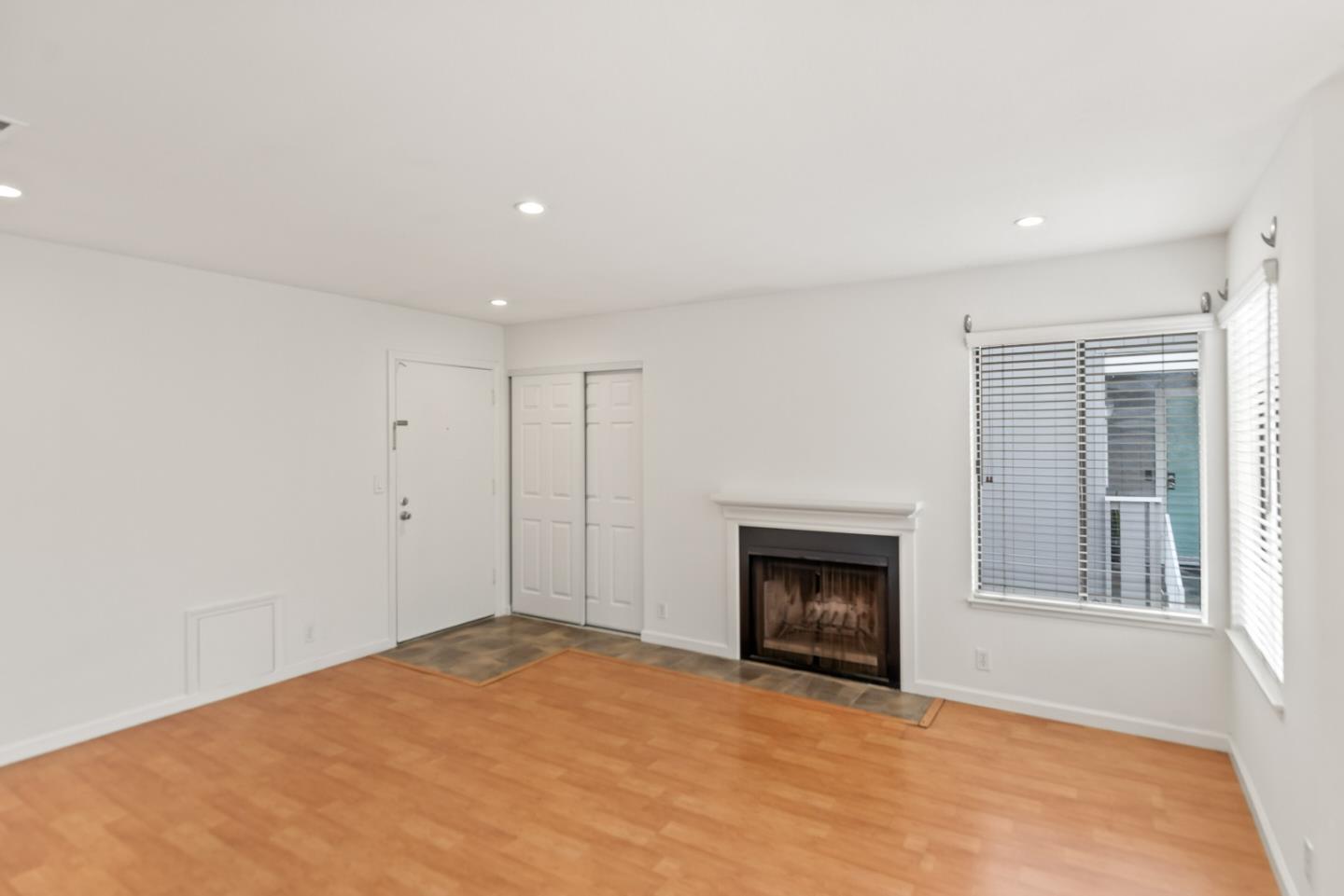 121 Rancho Drive Unit: D