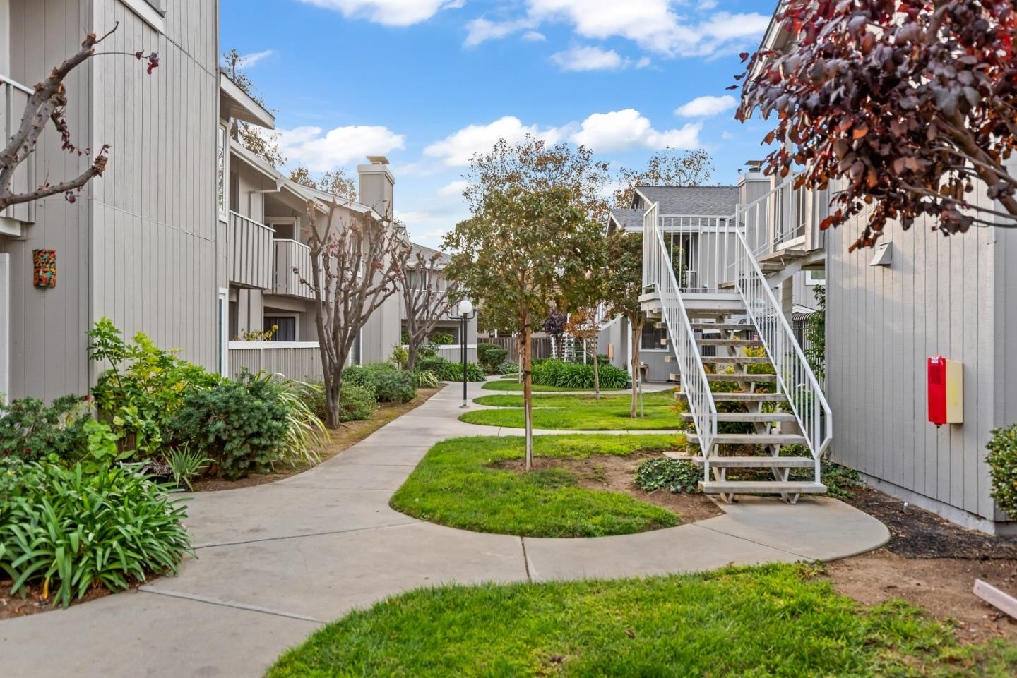 121 Rancho Drive Unit: D