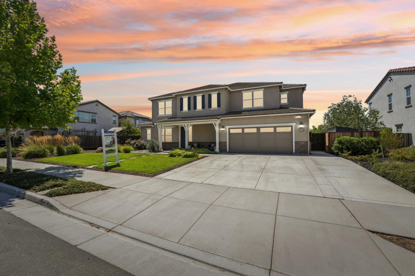 18713 White Moon Drive