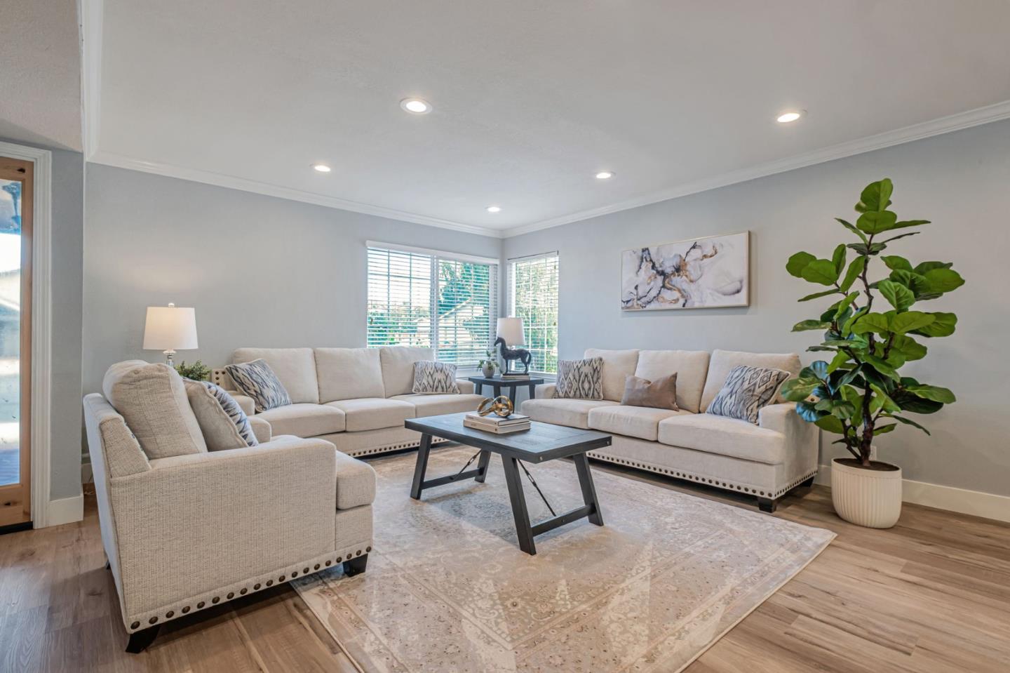 4516 Roderigo Court