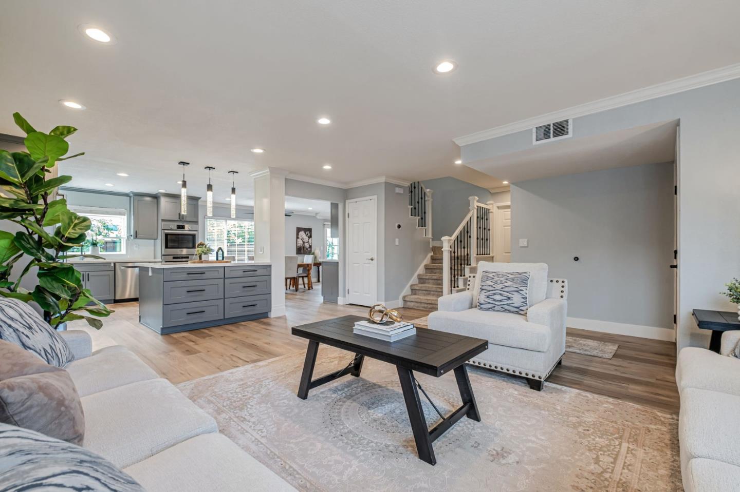 4516 Roderigo Court