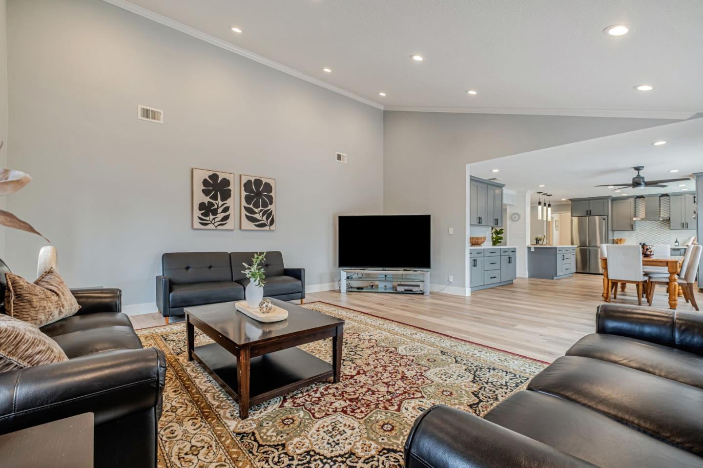 4516 Roderigo Court