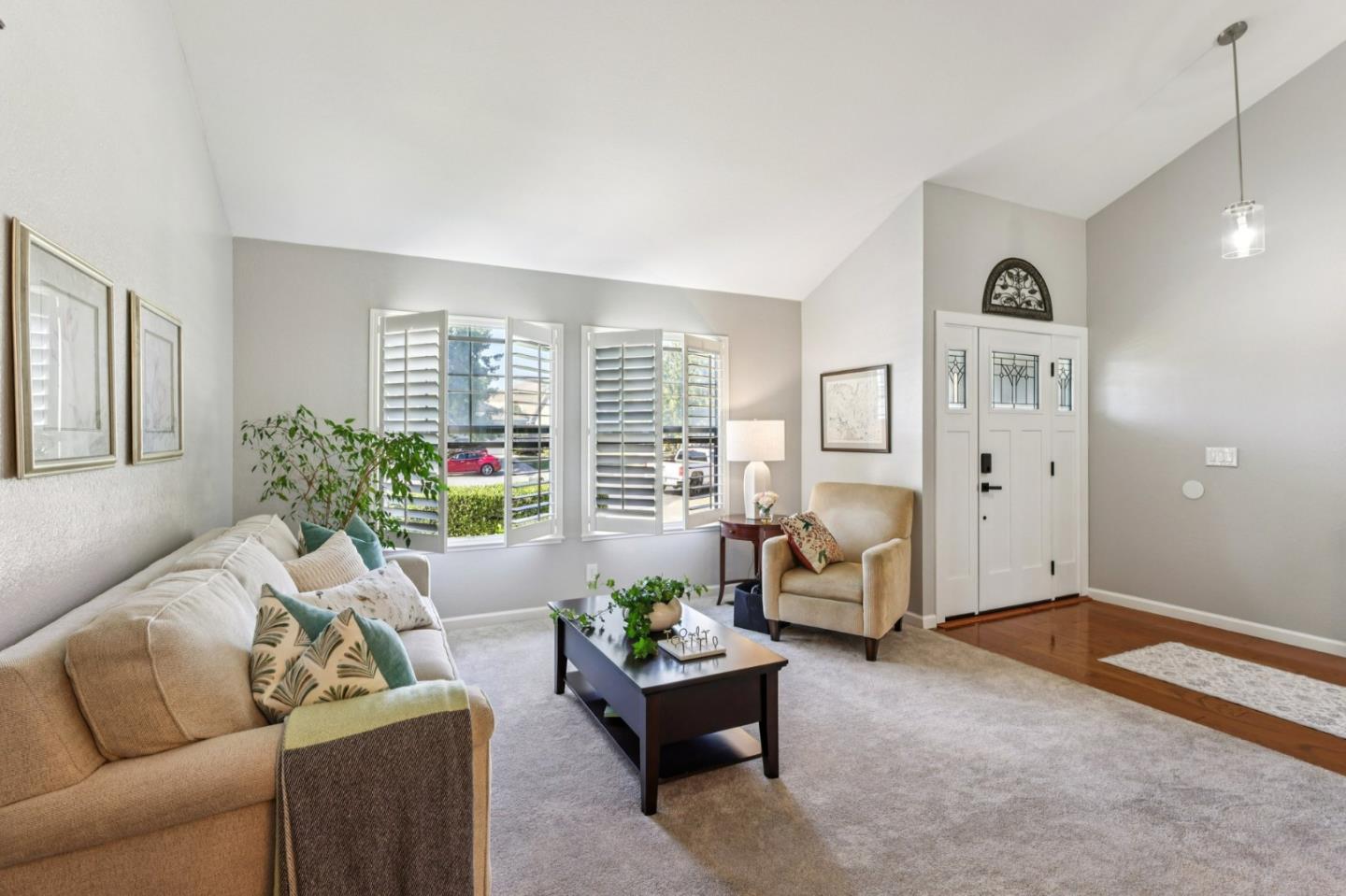 1554 Gilbert Place