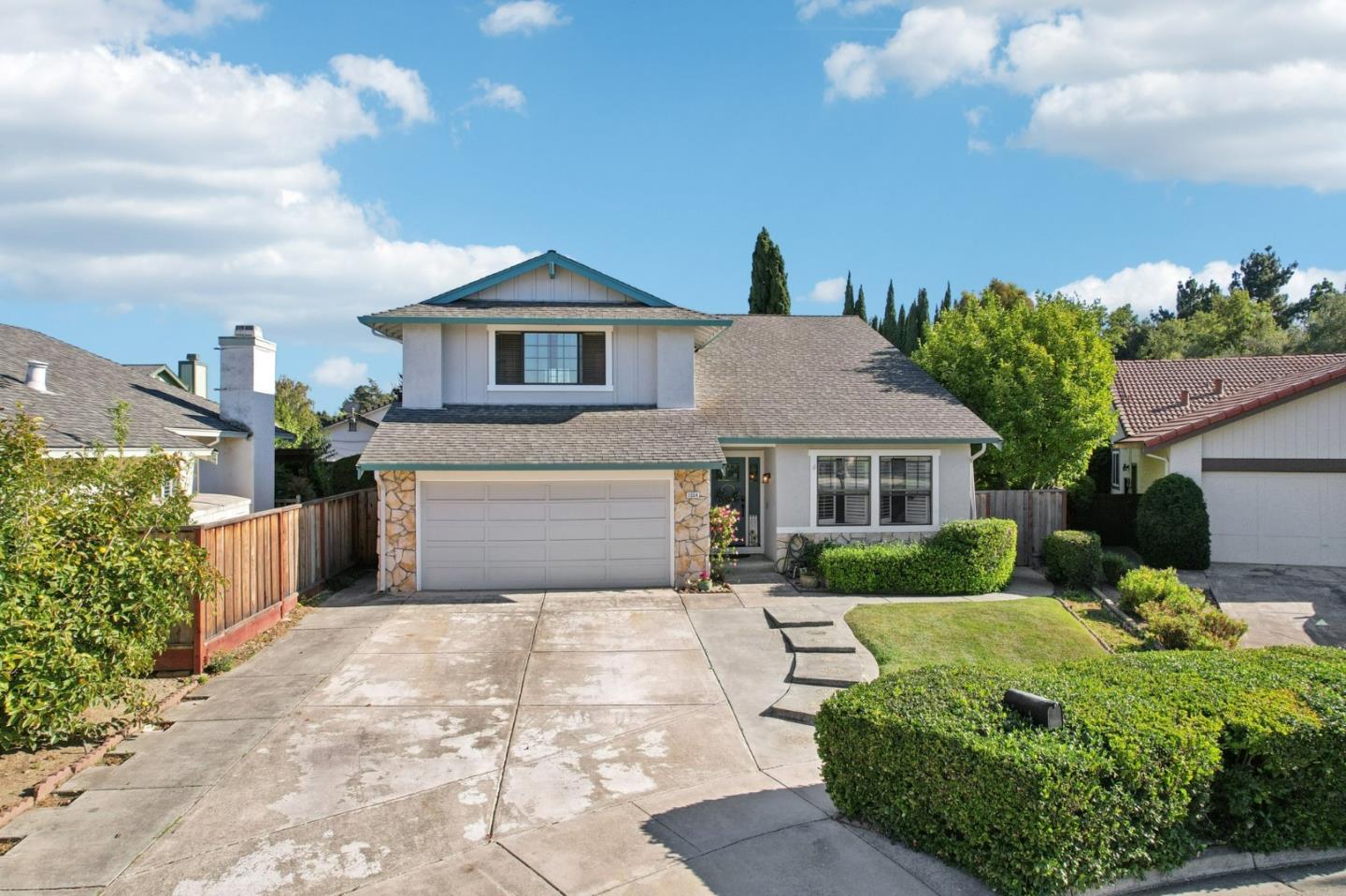1554 Gilbert Place