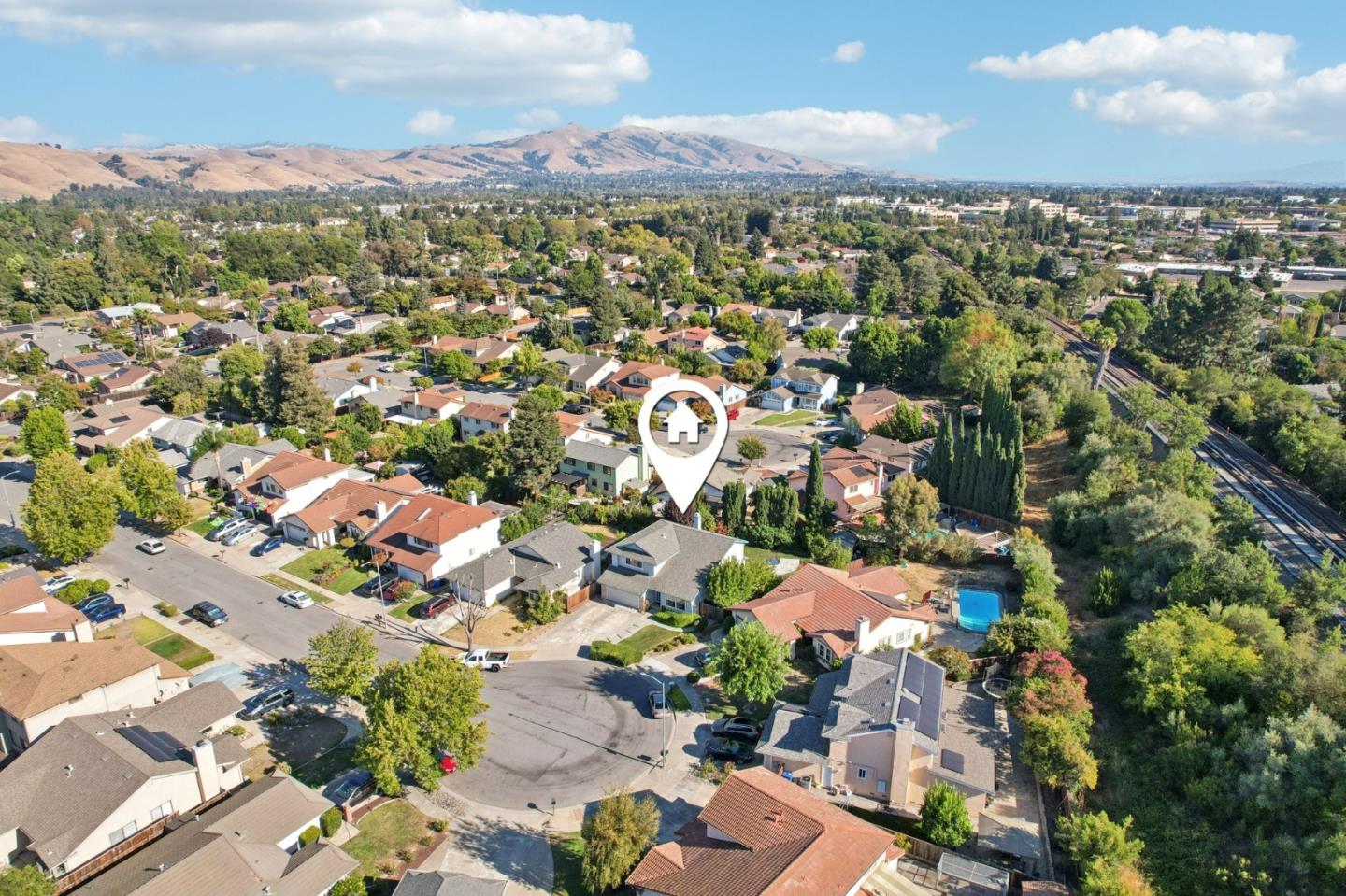 1554 Gilbert Place