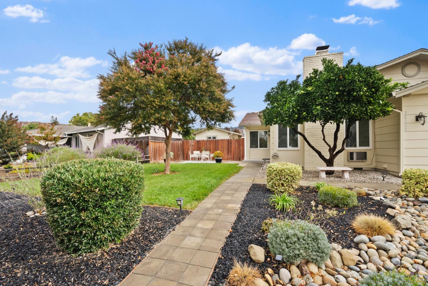 16700 Fountain Avenue