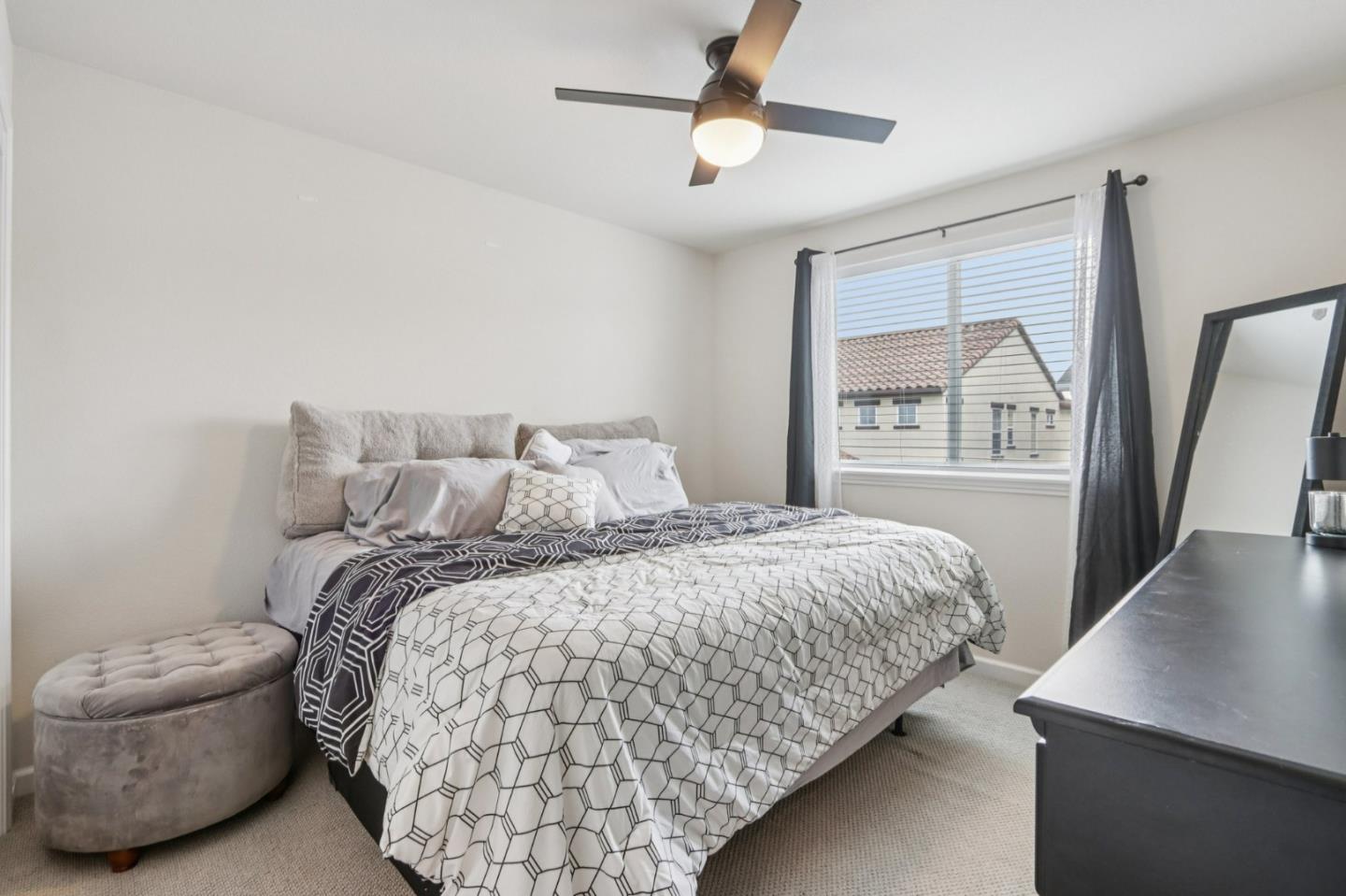 19307 Stonehenge Lane