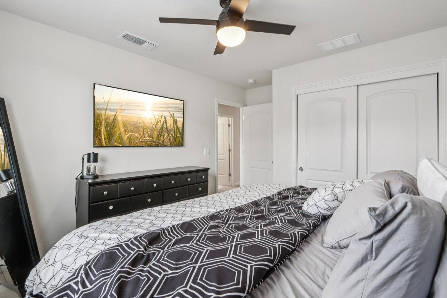 19307 Stonehenge Lane