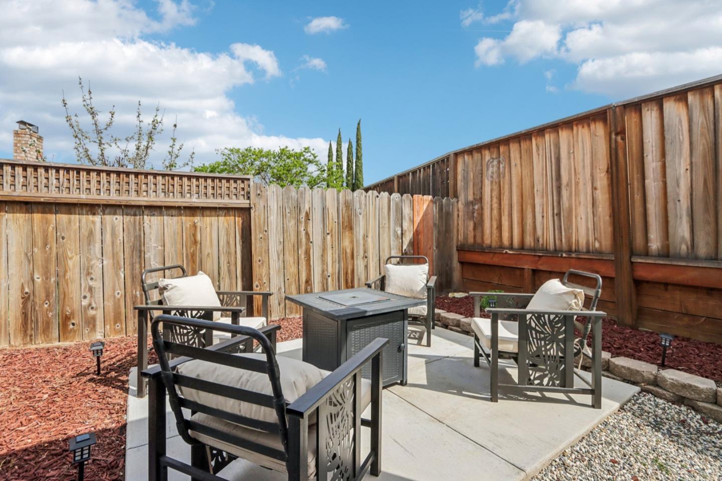 16700 Fountain Avenue