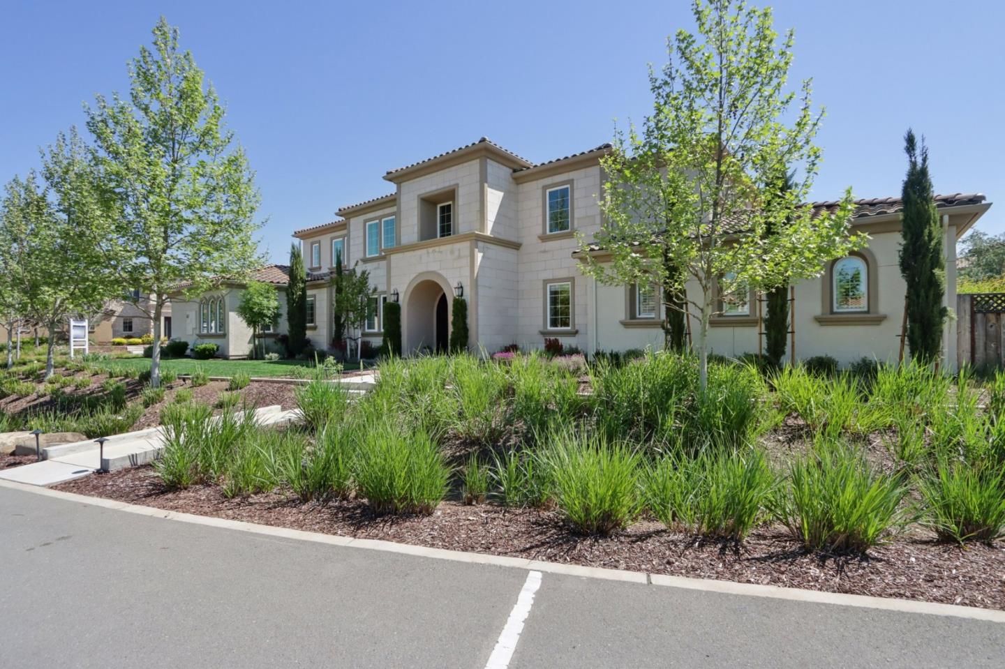 18600 Corte Arcangel