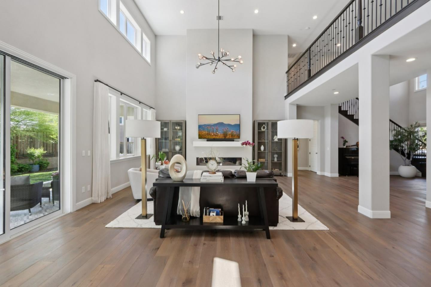 18600 Corte Arcangel