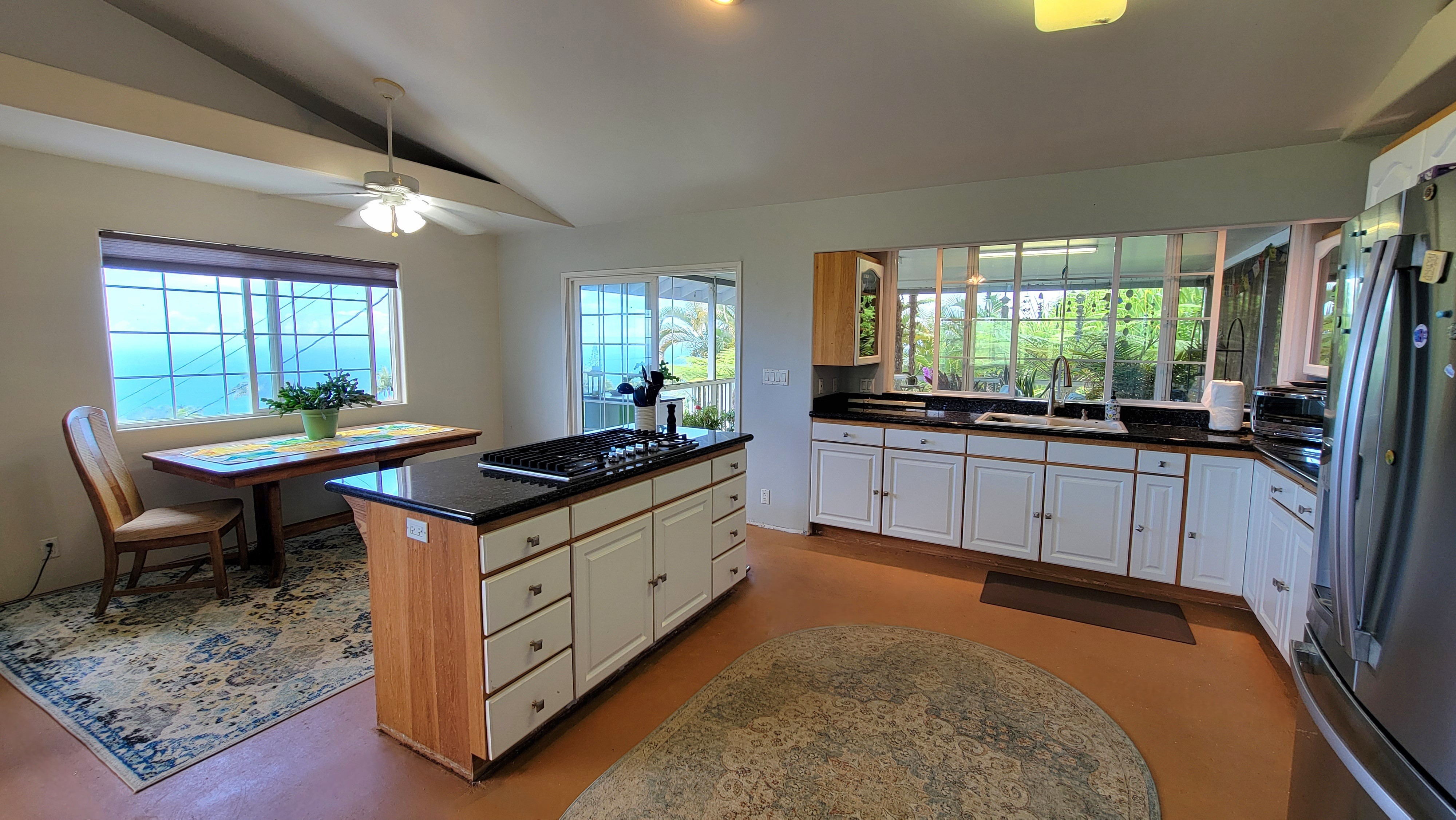 81-6632 ALALANI ST