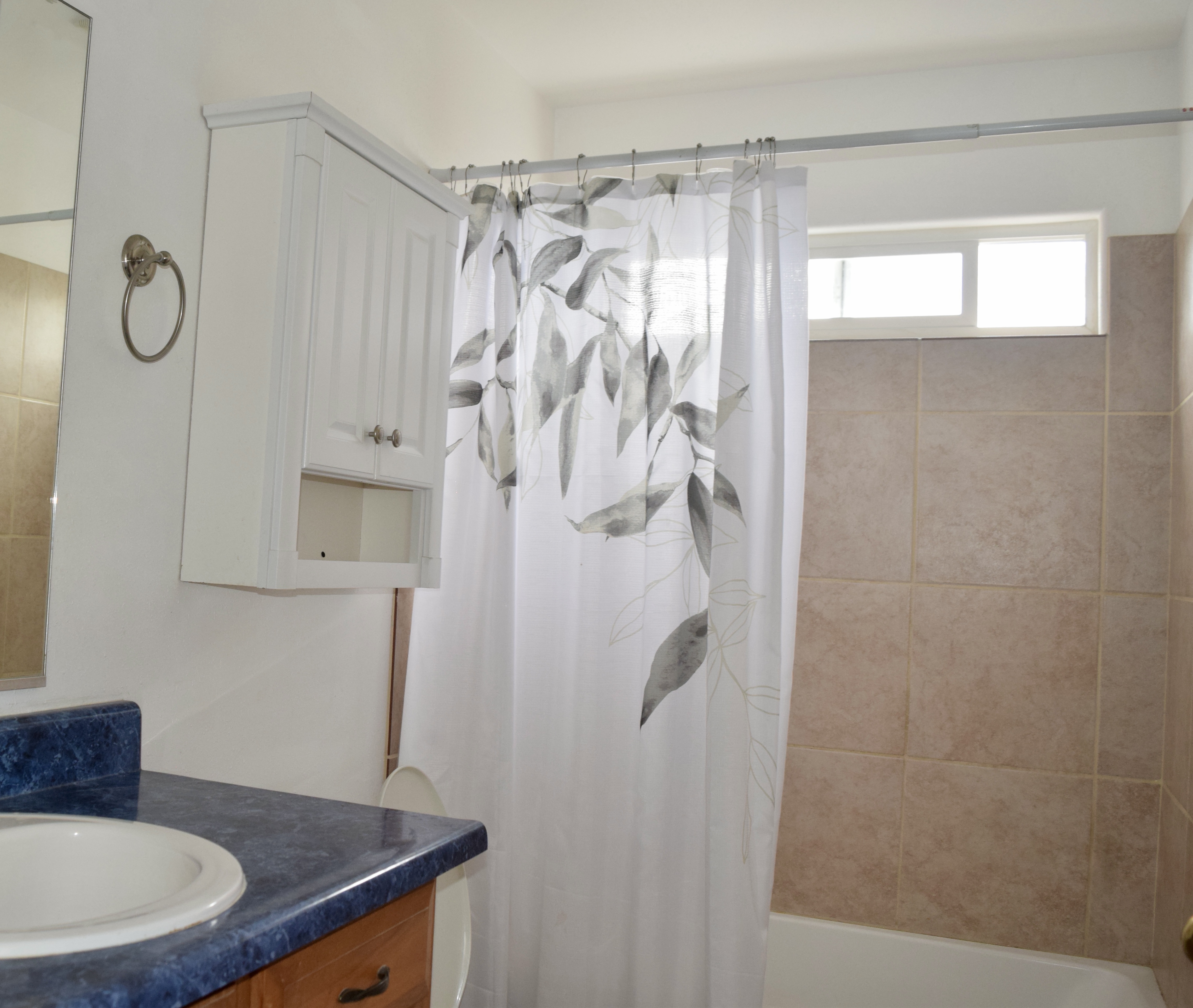 88-1582 EWALU AVE