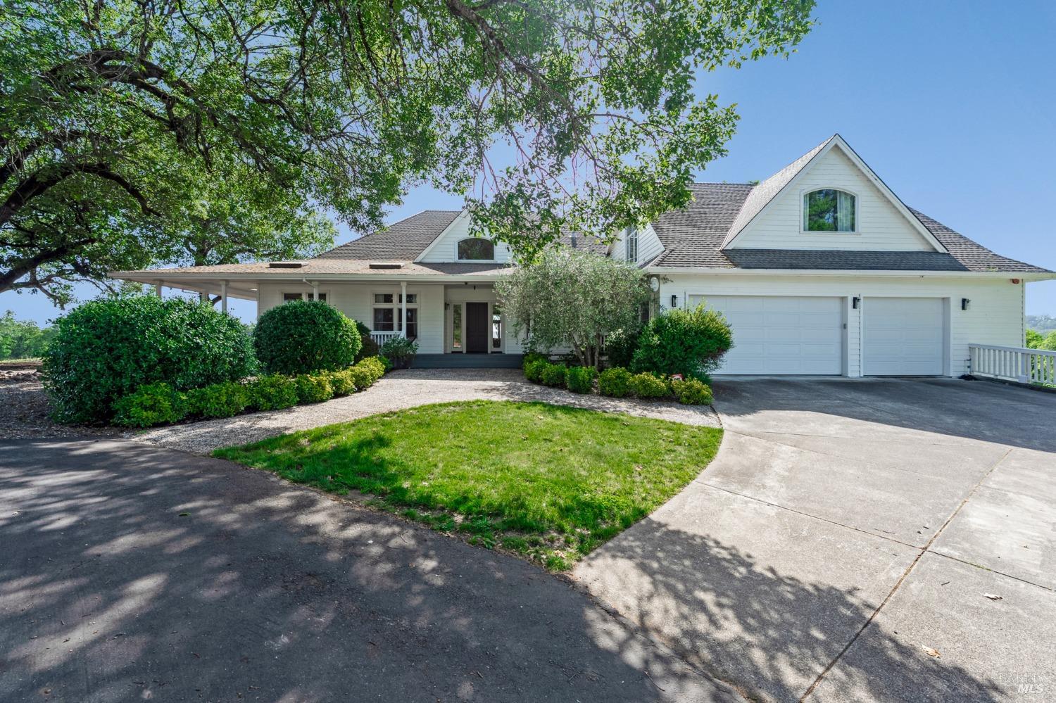 150 Old Vine Ln