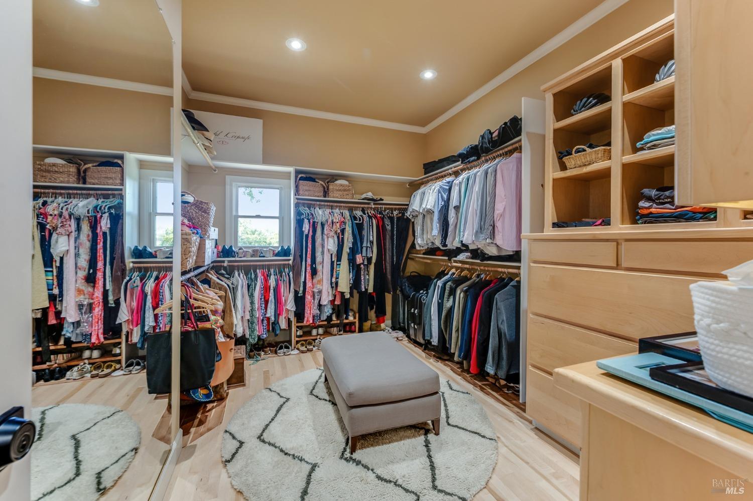 150 Old Vine Ln