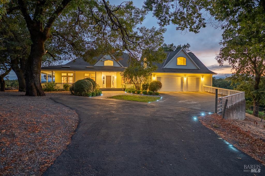 150 Old Vine Ln