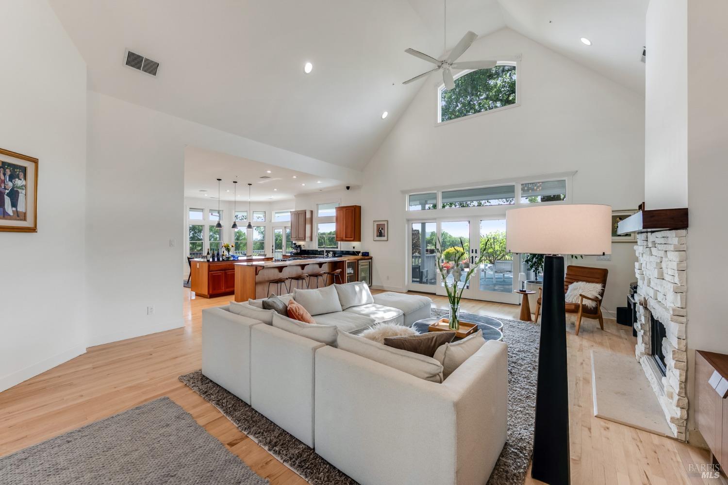 150 Old Vine Ln