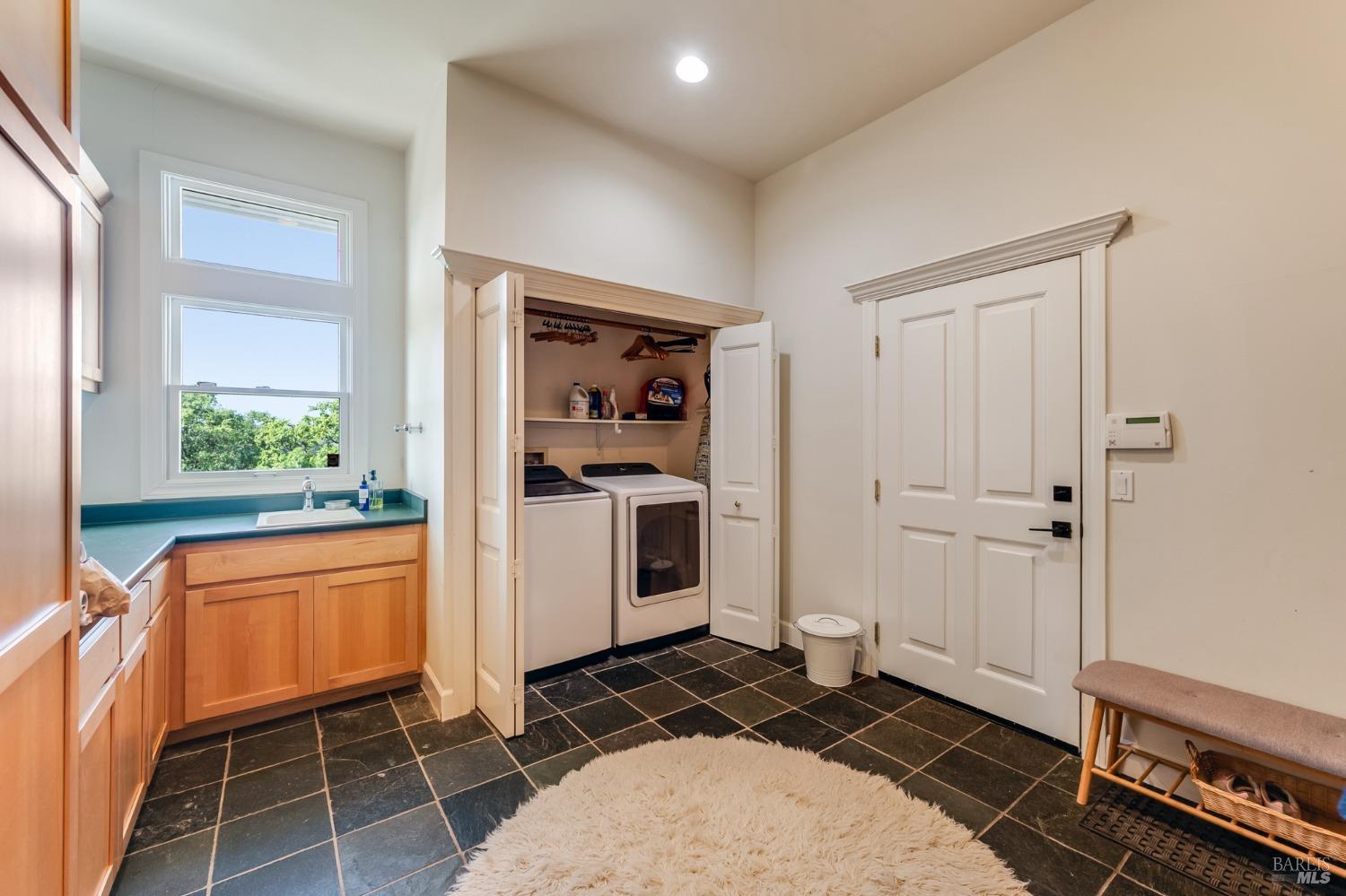 150 Old Vine Ln