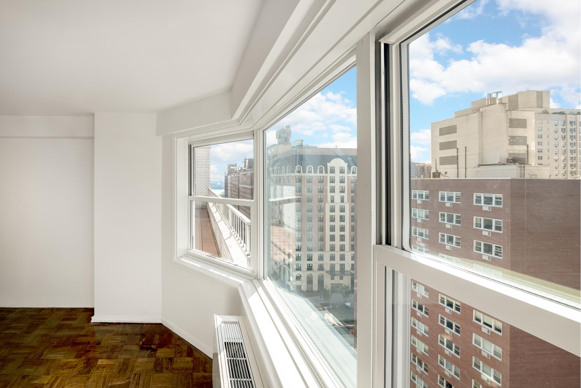 445 E 86TH Street 15H