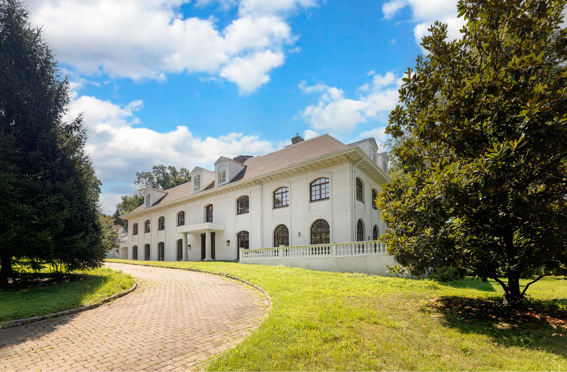 5040 INDEPENDENCE AVENUE, RIVERDALE