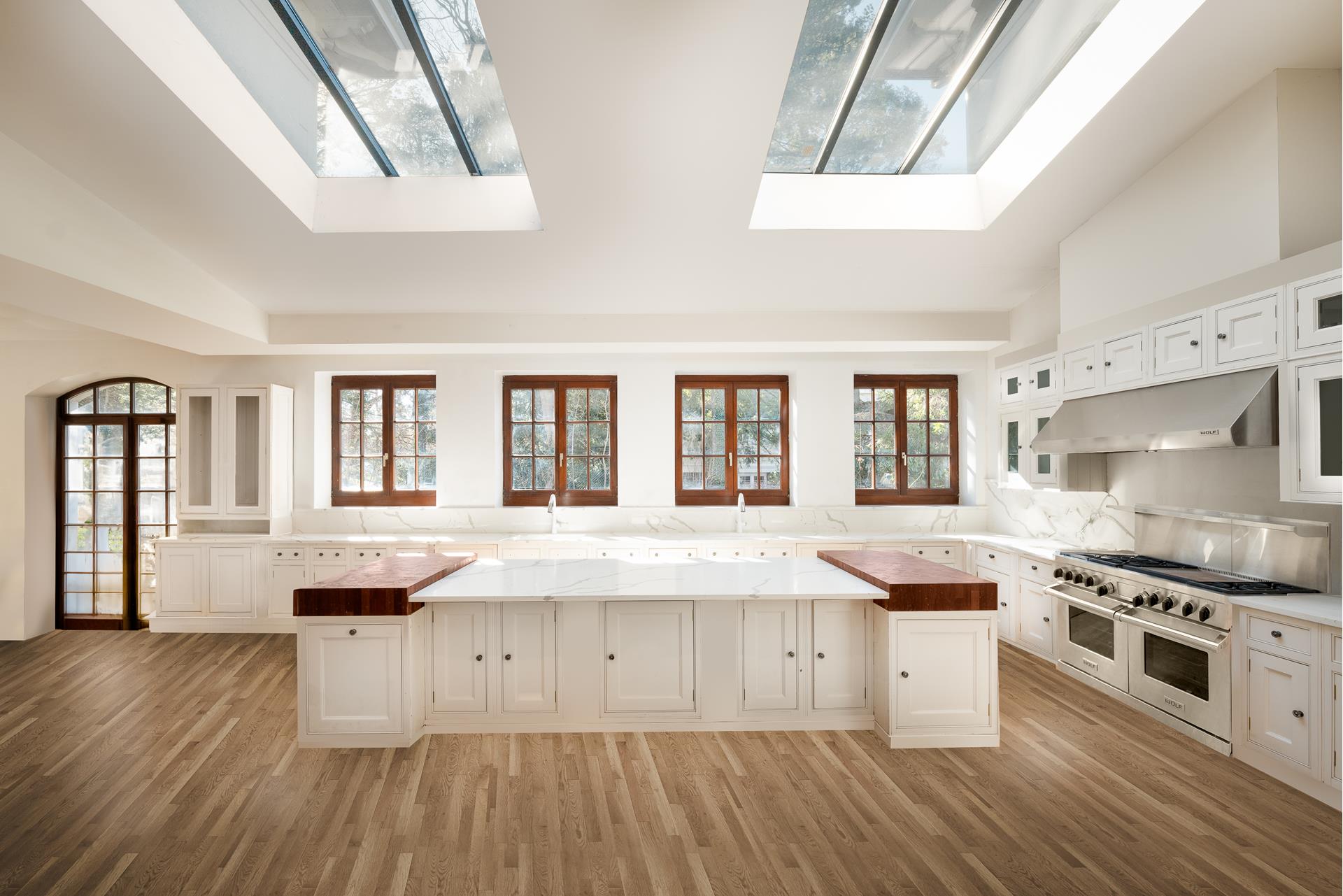 5040 INDEPENDENCE AVENUE, RIVERDALE