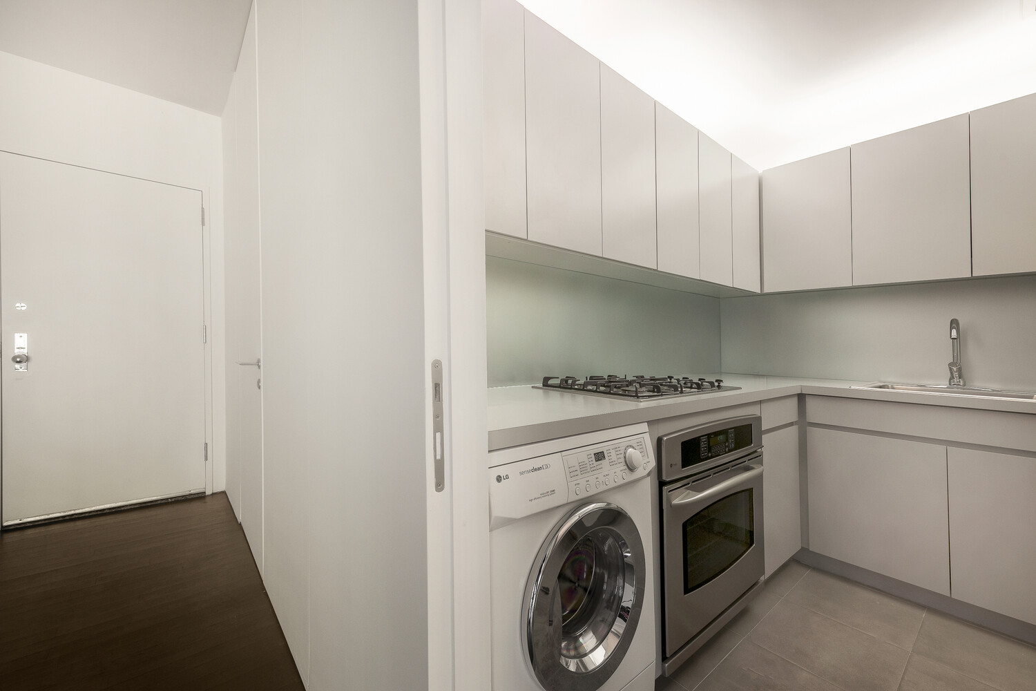 721 5TH Avenue 54D