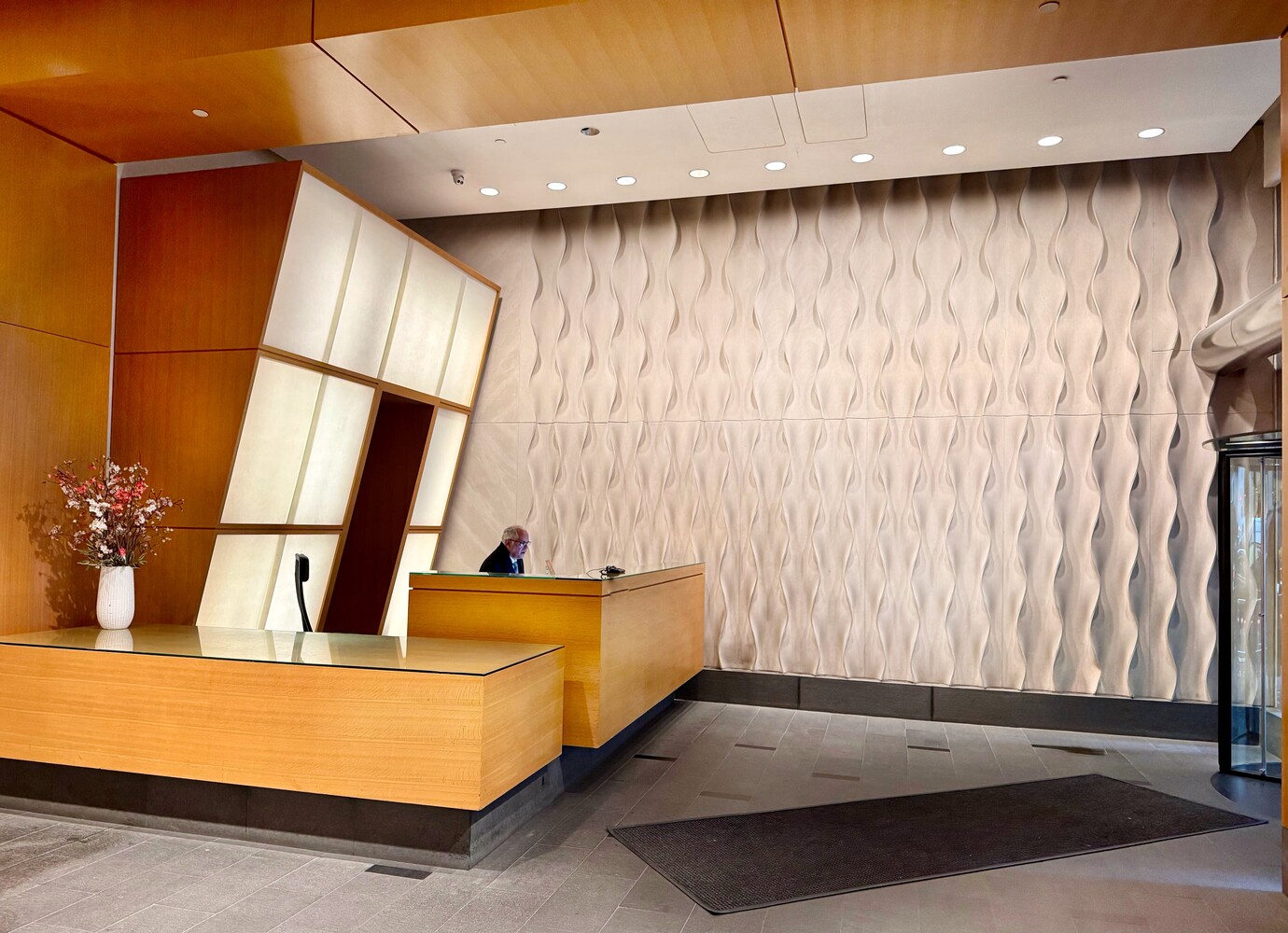 18 W 48TH Street 18E