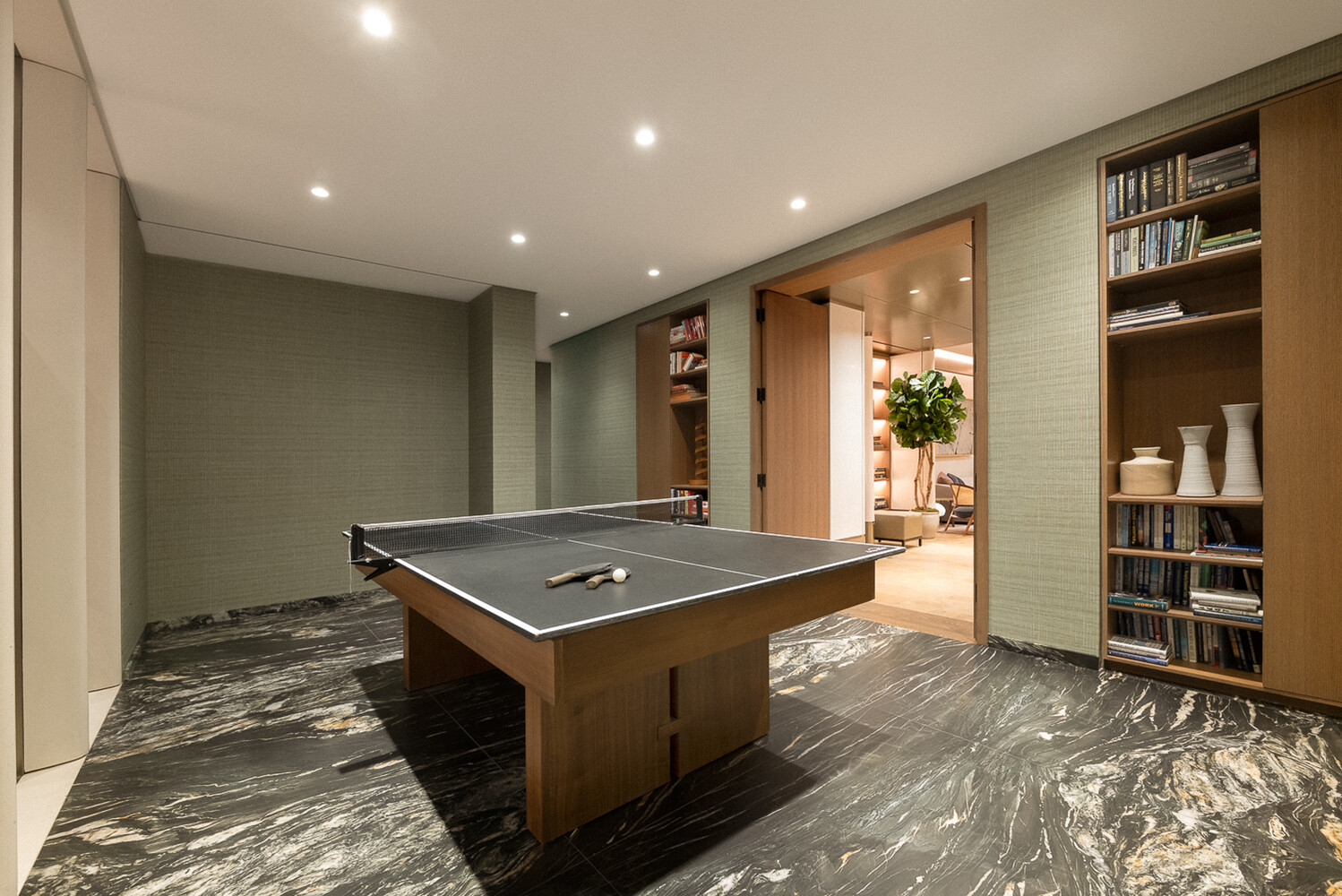 551 W 21ST Street 4F