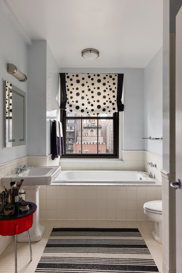 90 FRANKLIN Street 12