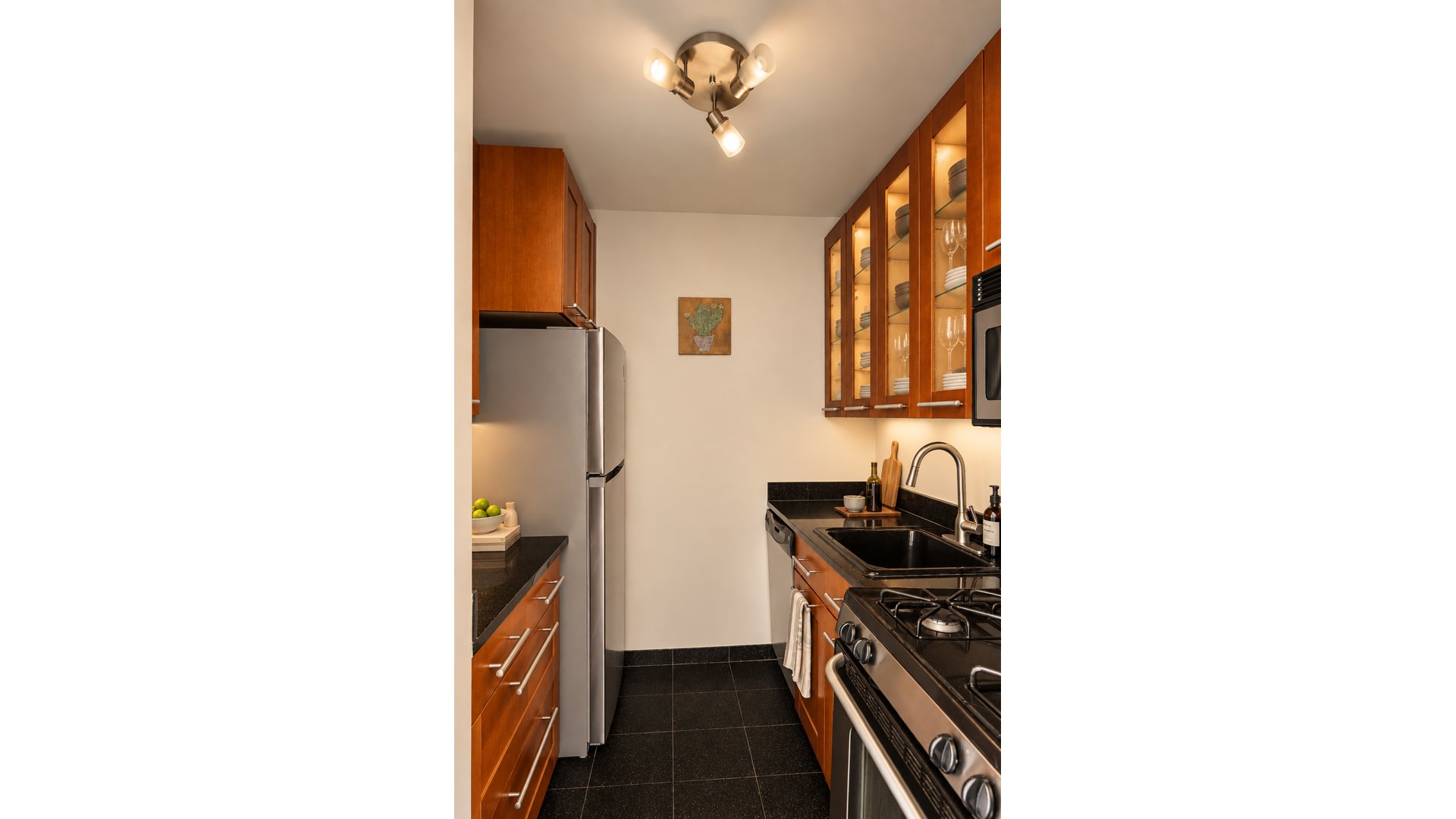 200 E 24TH Street 1708