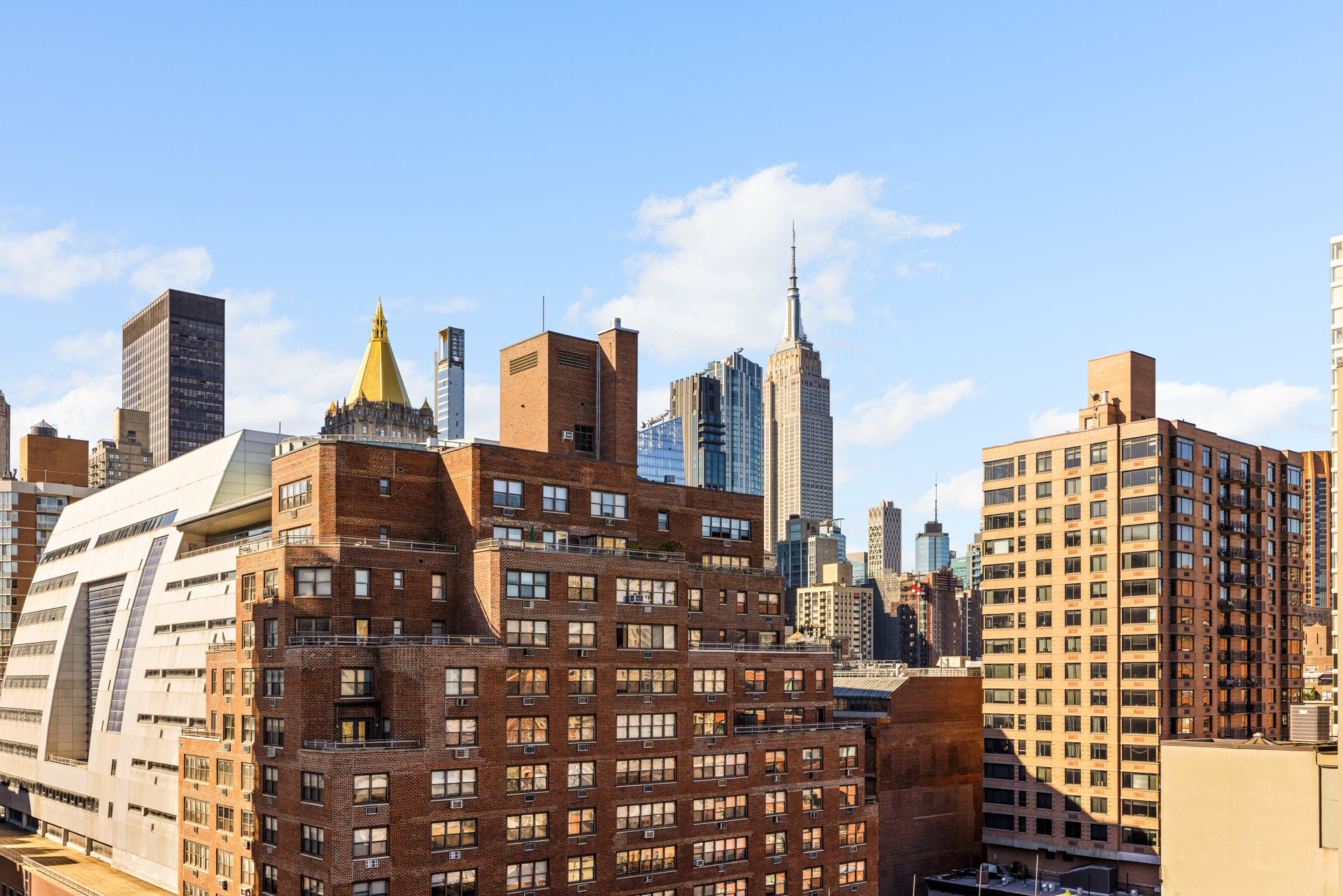 200 E 24TH Street 1708