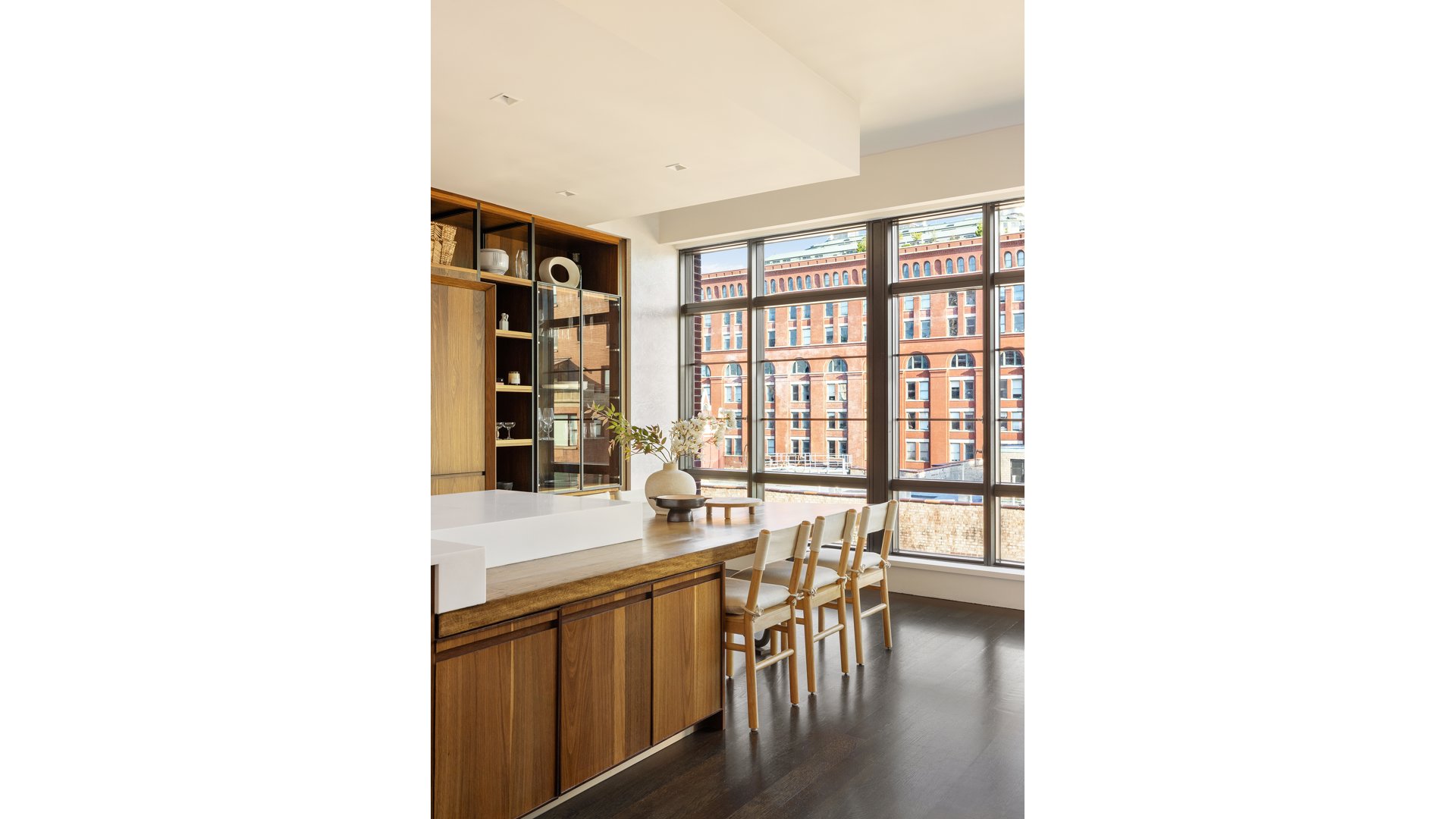 150 CHARLES Street 7CS