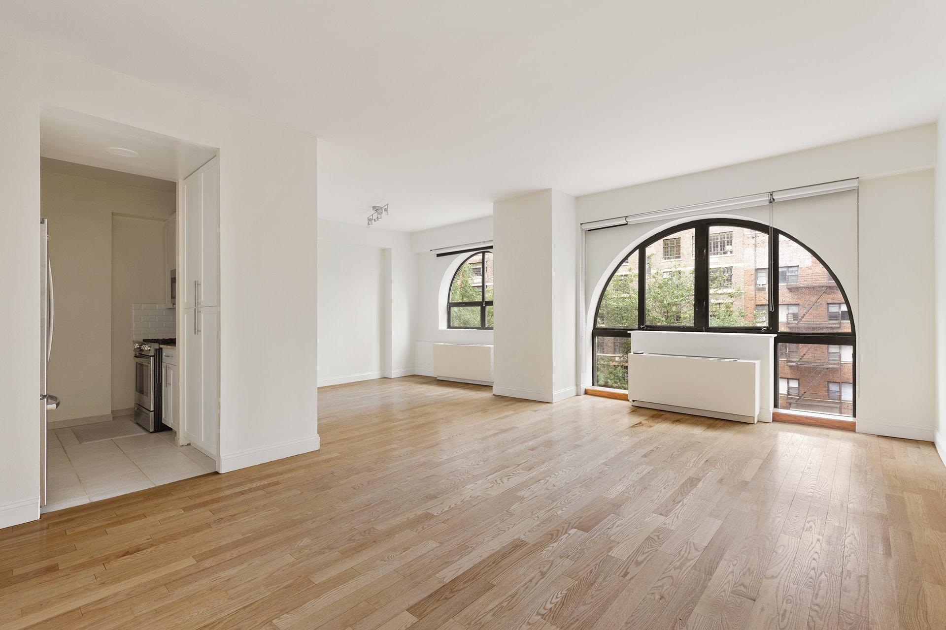 350 E 72ND Street 4A