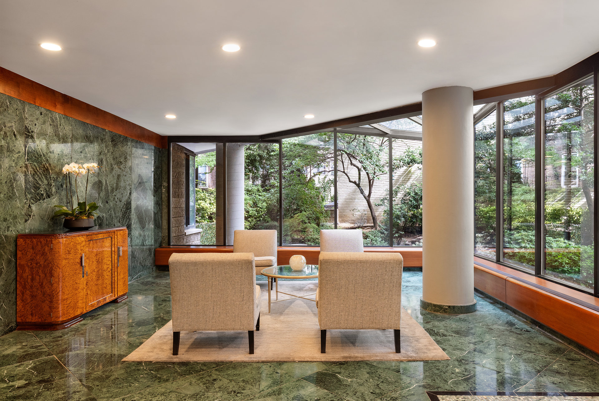 309 E 49TH Street 9B
