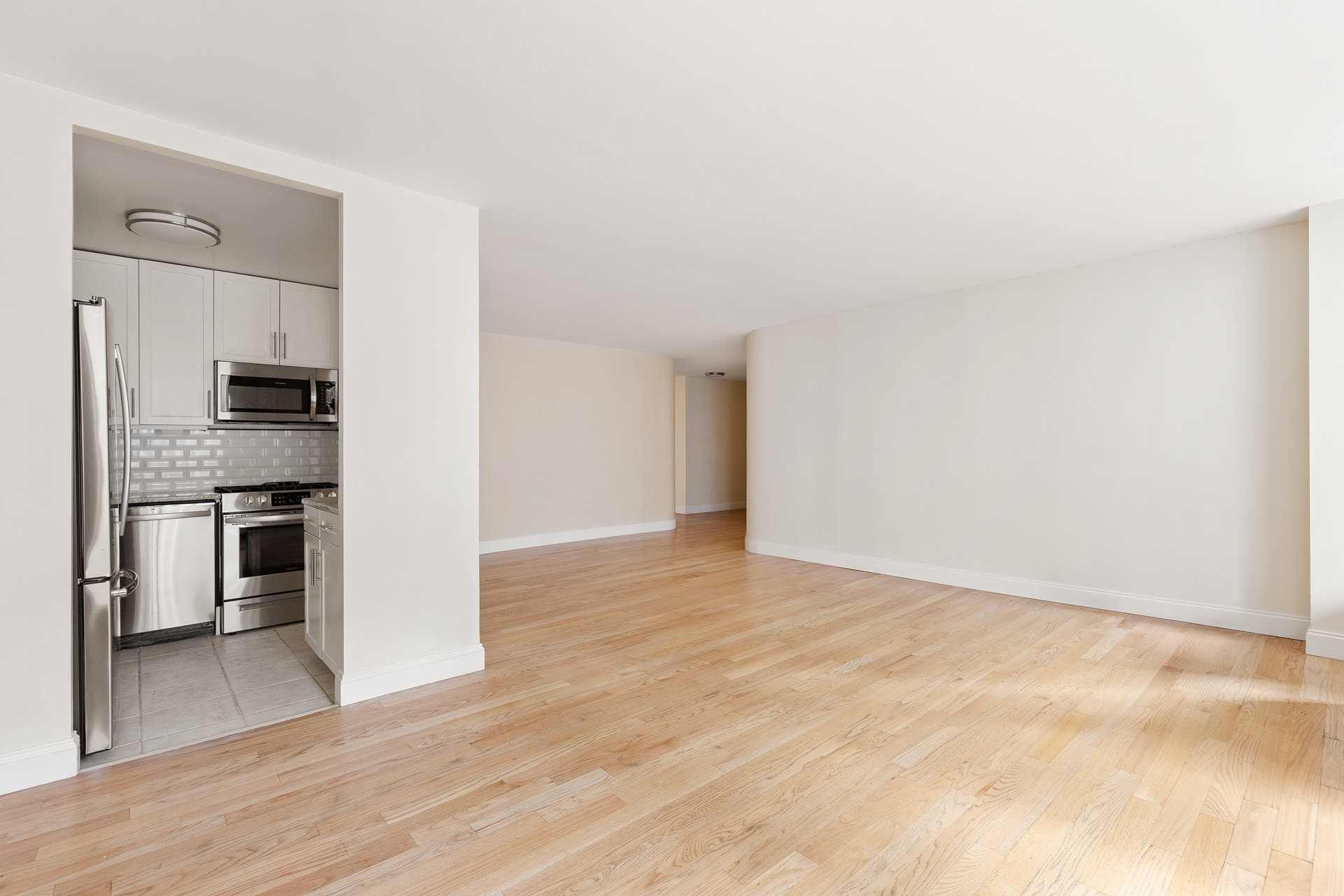309 E 49TH Street 9B