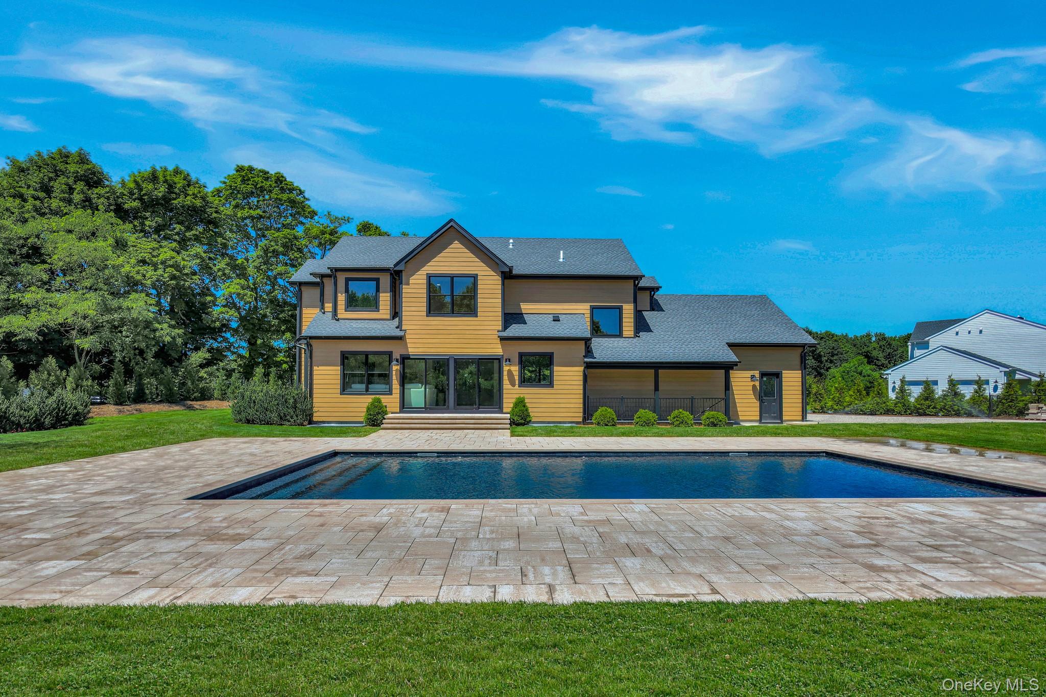 22 Tuthills Lane